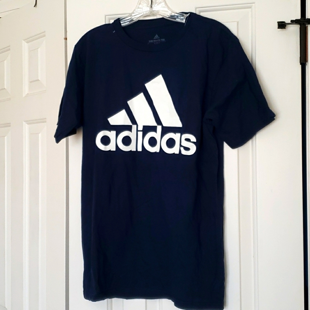 Mens Adidas Climalite tee Shirt, Size M